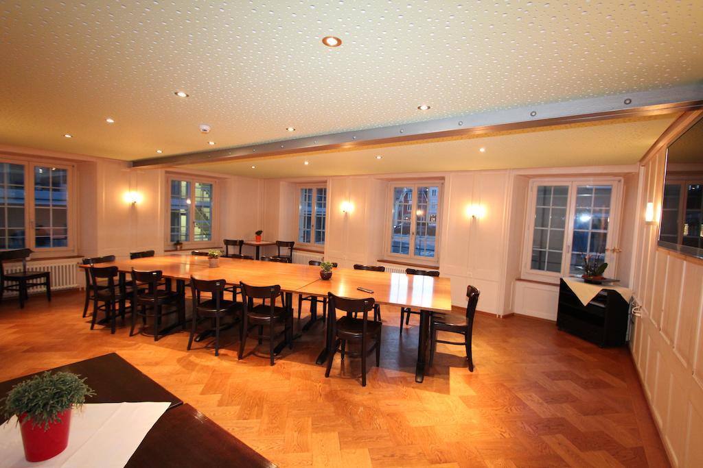 Hotel Engel Am Bahnhof Wädenswil Екстериор снимка