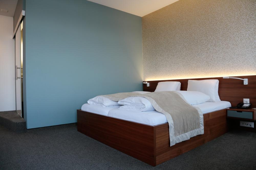 Hotel Engel Am Bahnhof Wädenswil Екстериор снимка